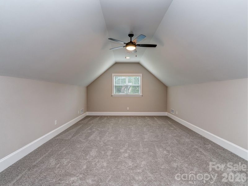 Spacious, unfurnished interior of a new home in , York (Image 40).
