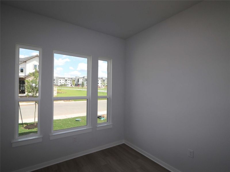 Spacious, unfurnished interior of a new home in Estancia West, Manchaca (Image 16).