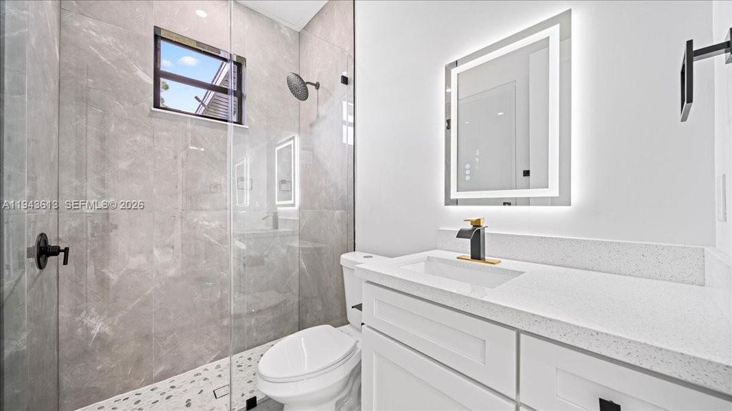 Furnished interior view inside a new home in , Cape Coral (Image 6).