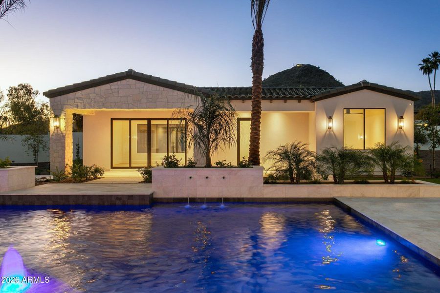 134-web-or-mls-6610-n-mountain-view-rd