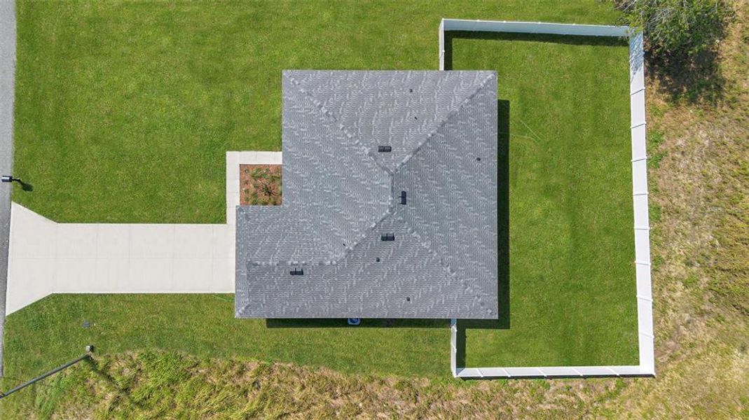 Image 38 of a home in .