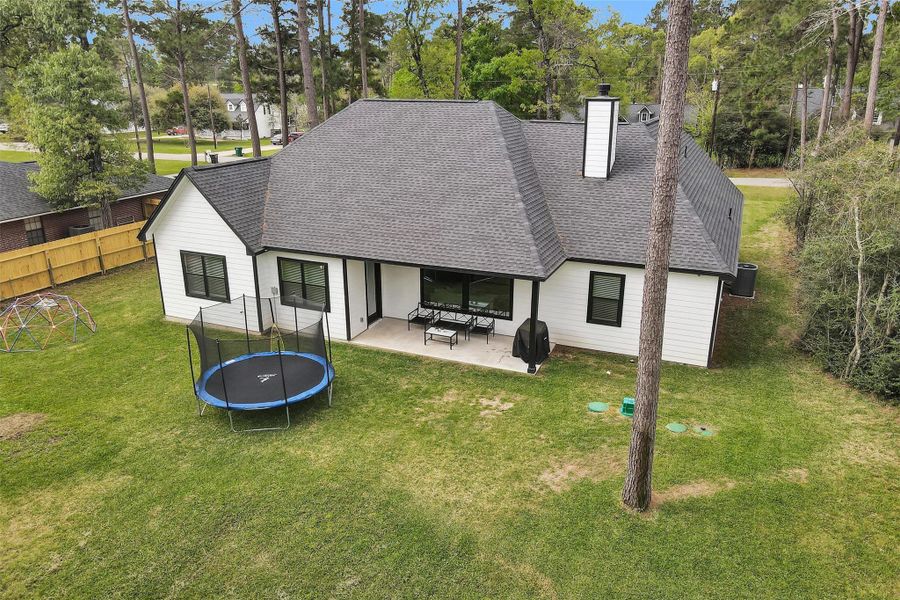 Exterior details and patio area of a home in , Magnolia (Image 25).
