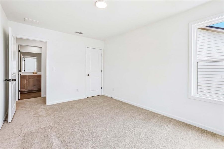 Spacious, unfurnished interior of a new home in Langston Reserve, Cartersville (Image 15). Spacious, unfurnished interior of a new home in Langston Reserve, Cartersville (Image 15).