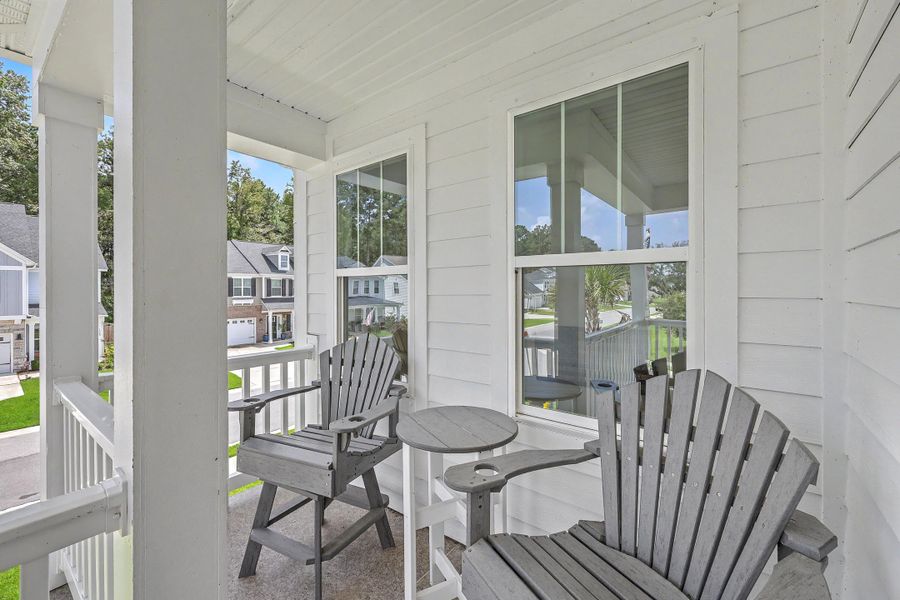 Exterior details and patio area of a home in , Johns Island (Image 4).