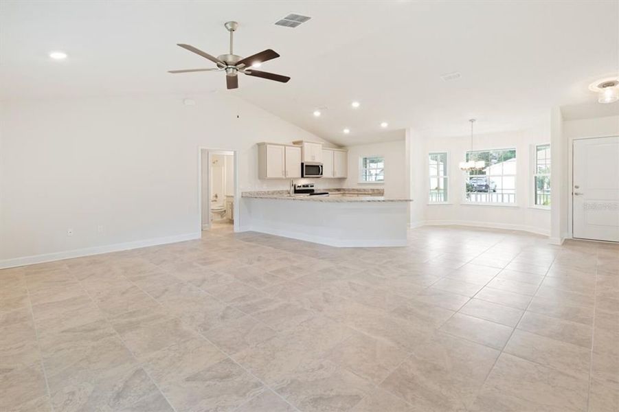 Representative unfurnished interior of a home built from the 1540 by Adams Homes in Okeechobee, Okeechobee (Image 12).