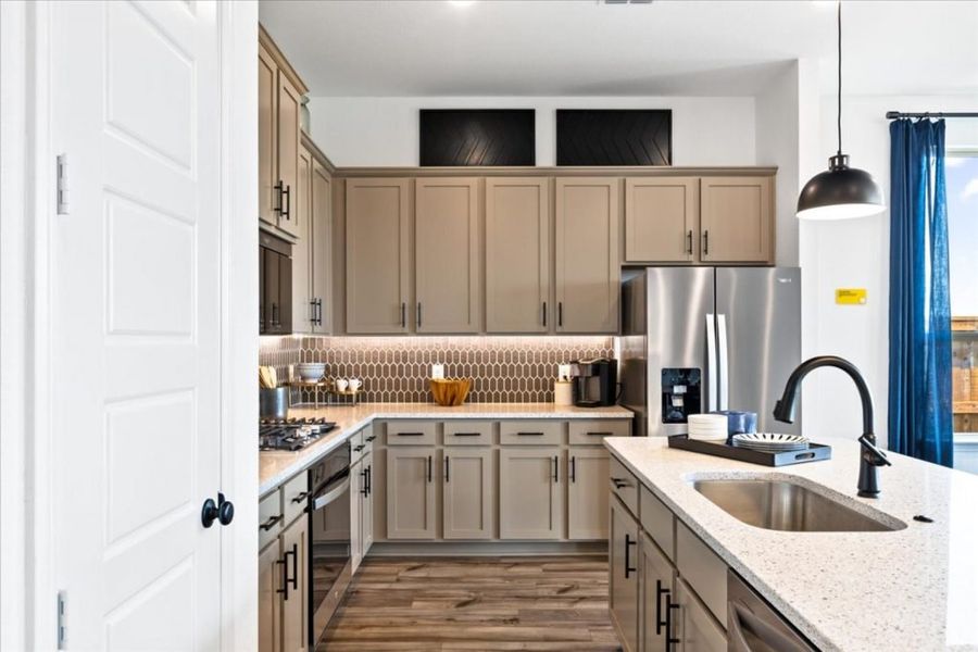 Representative furnished interior of a home built from the Hawthorn II Katy Lakes 50s by Brohn Homes in Katy Lakes, Katy (Image 17).