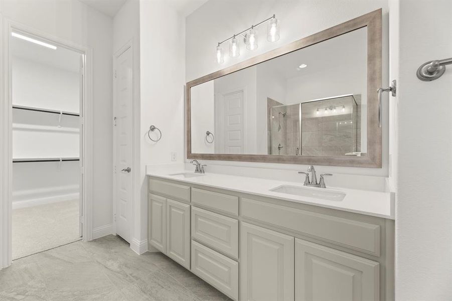 17. 632 Brazos - Bath (2)