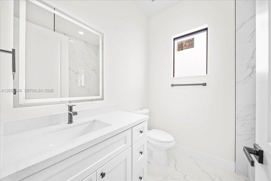 Furnished interior view inside a new home in , Cape Coral (Image 12).