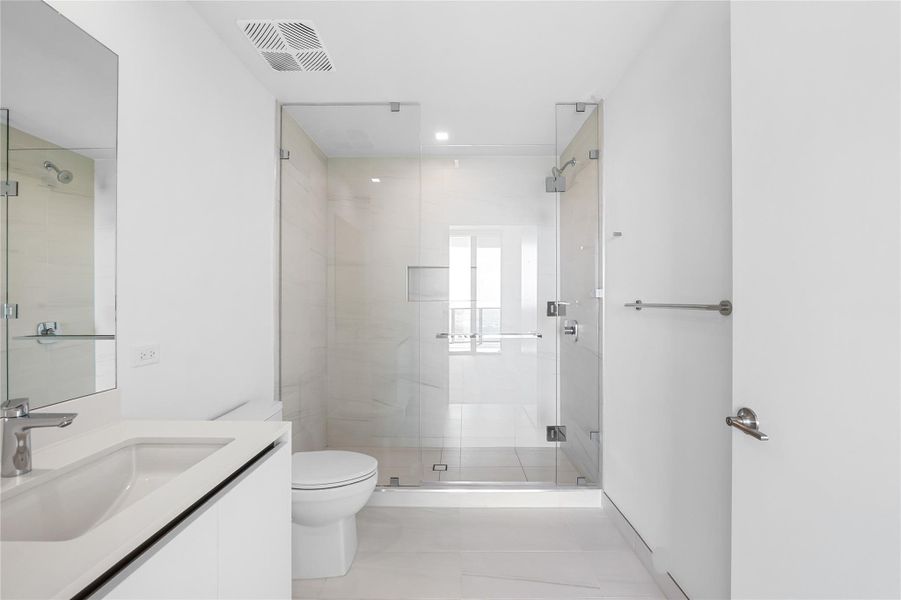 Furnished interior view inside a new home in Casamar, Pompano Beach (Image 11).