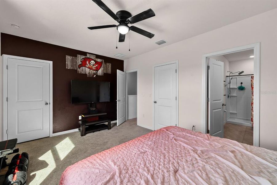 Furnished interior view inside a new home in , Tampa (Image 15). Furnished interior view inside a new home in , Tampa (Image 15).