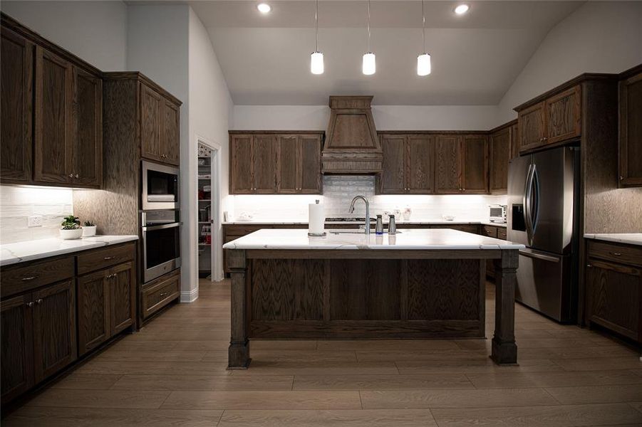 Furnished interior view inside a new home in , Rowlett (Image 23).