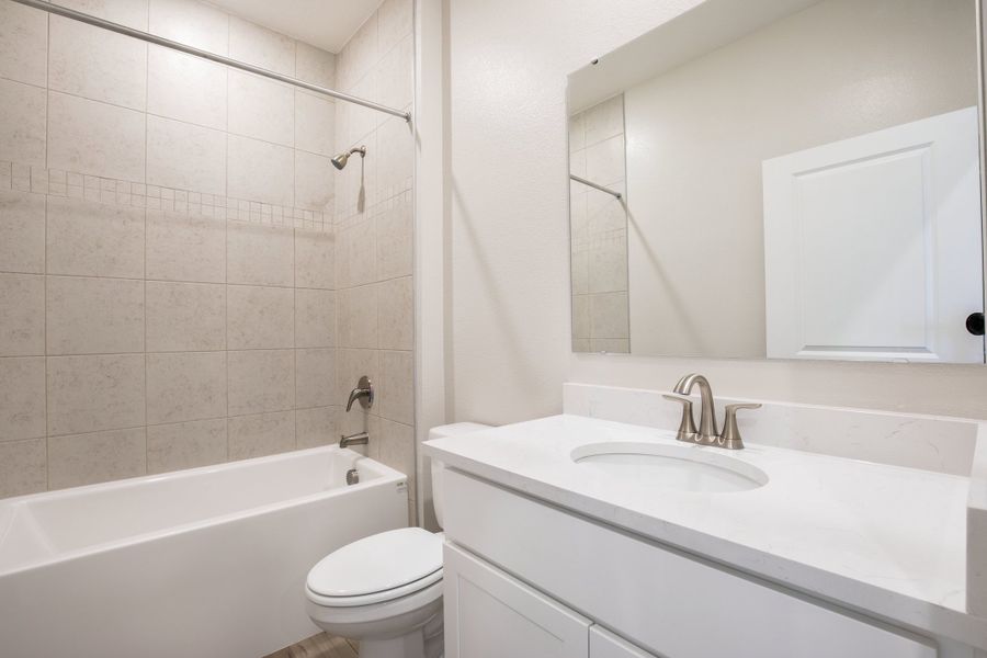 Representative furnished interior of a home built from the Harmony by Maronda Homes in Brookshire Green, Kingsland (Image 6). Representative furnished interior of a home built from the Harmony by Maronda Homes in Brookshire Green, Kingsland (Image 6).