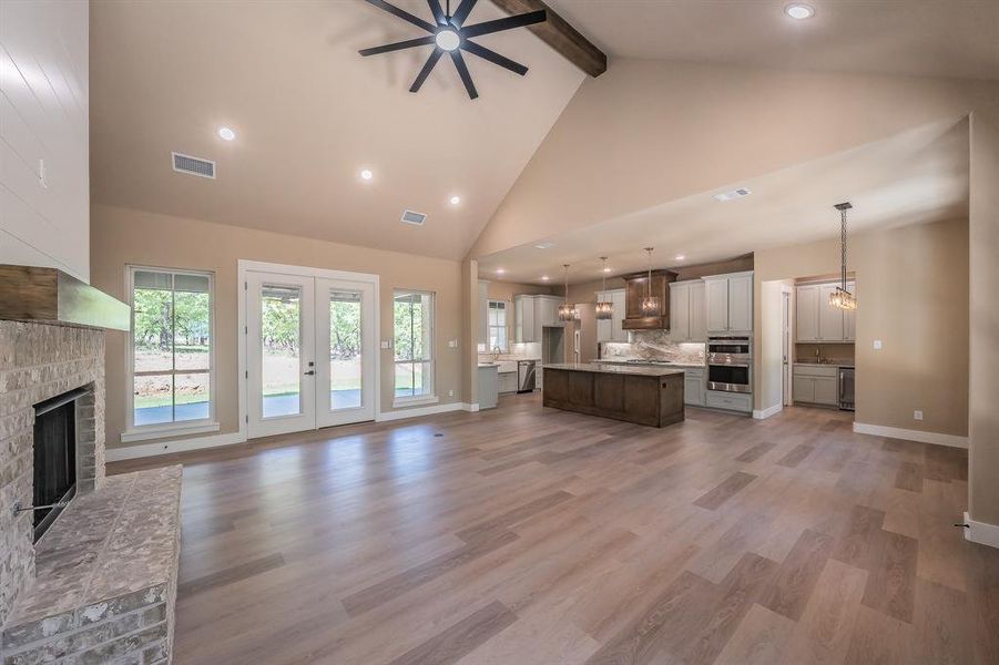 Image 33 of a home in .