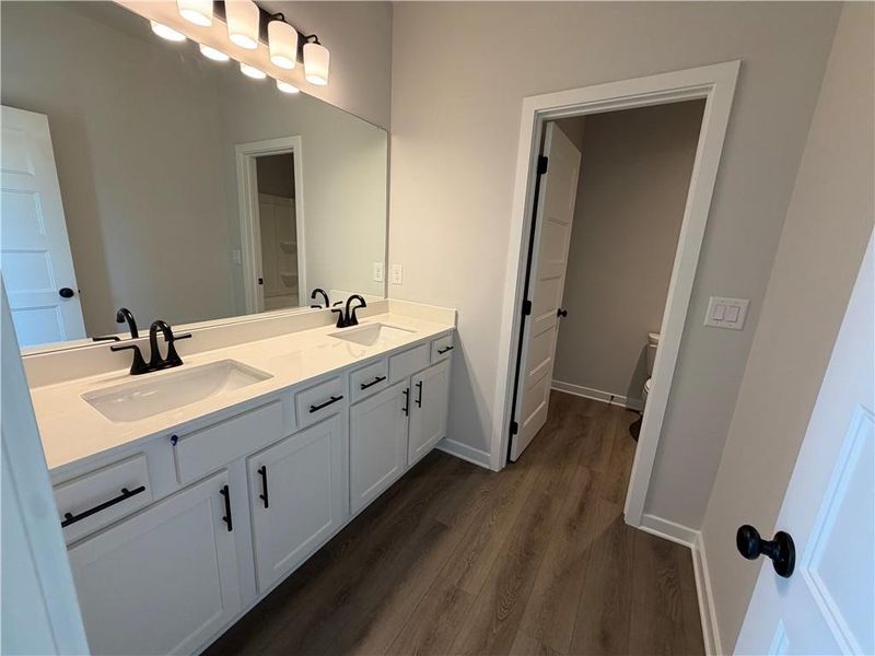Furnished interior view inside a new home in Mallard’s Landing, Jefferson (Image 7).