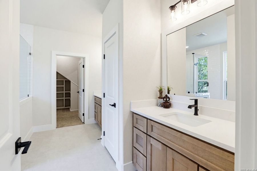 Furnished interior view inside a new home in , Spring Branch (Image 9).