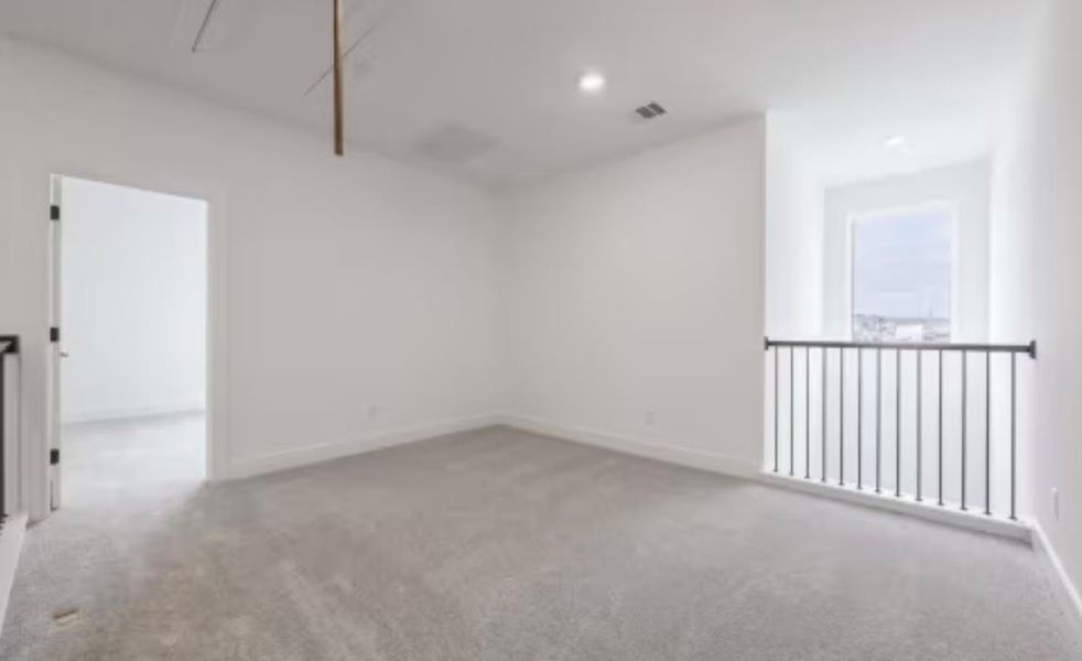 Spacious, unfurnished interior of a new home in , Kyle (Image 11).