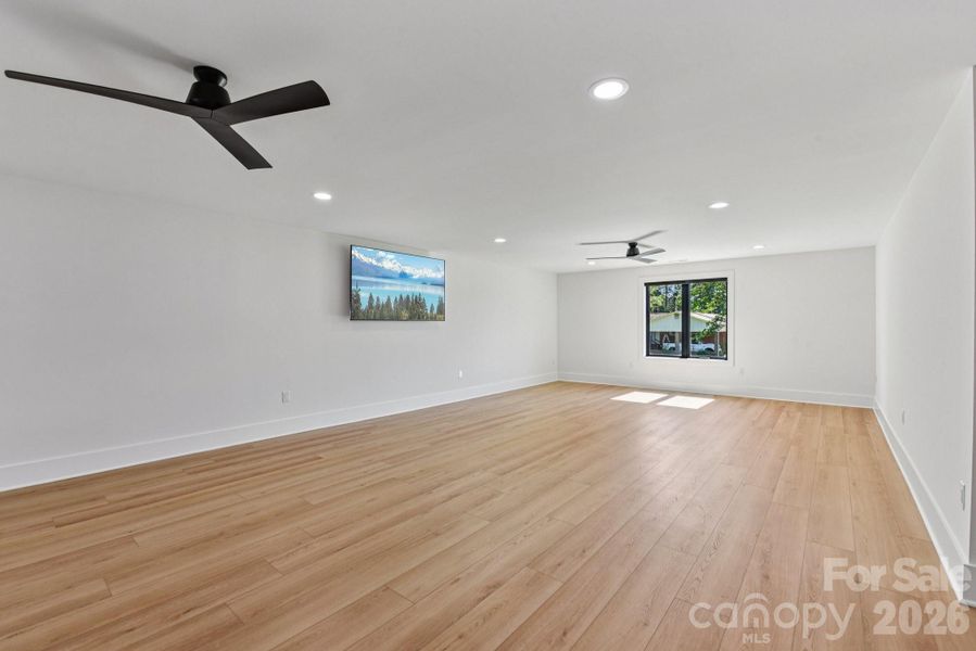 Spacious, unfurnished interior of a new home in , Mooresville (Image 21).