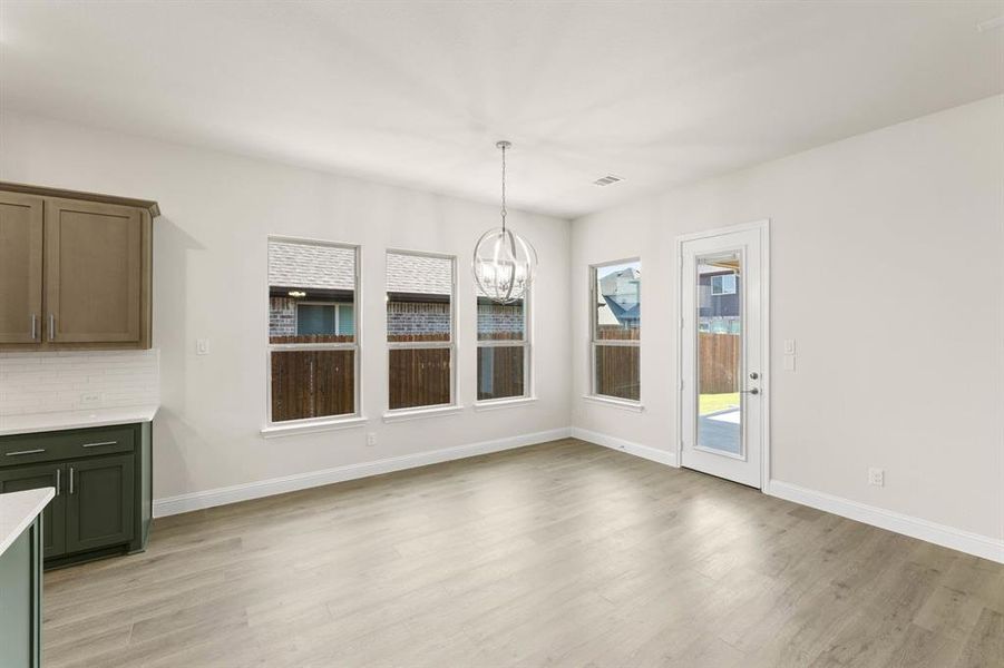 5401 Bardwell-Dining-1 5401 Bardwell-Dining-1