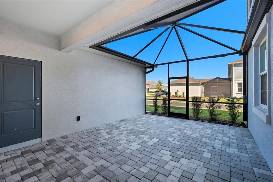 Exterior details and patio area of a home in Nautique at Waterside, Sarasota (Image 20).