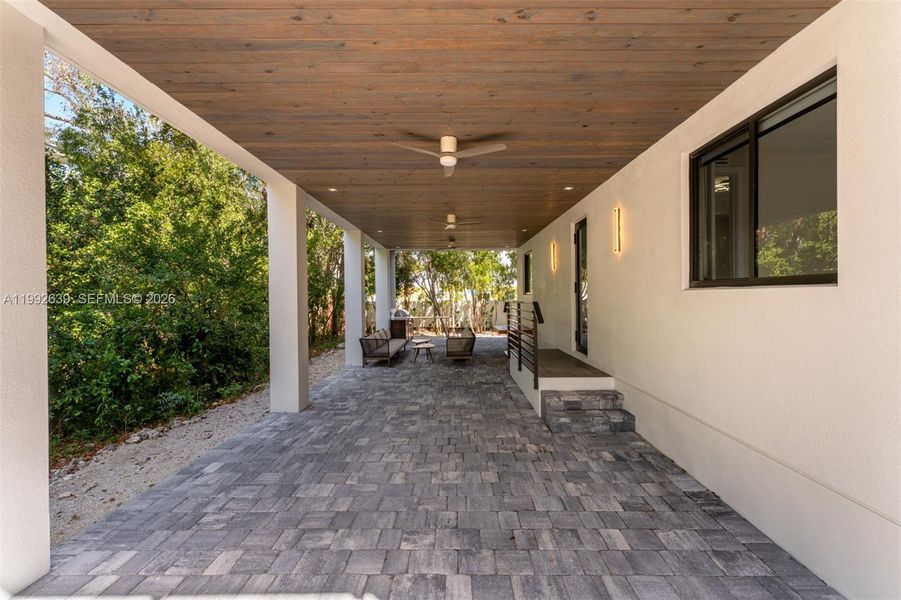 Exterior details and patio area of a home in , Key Largo (Image 29).