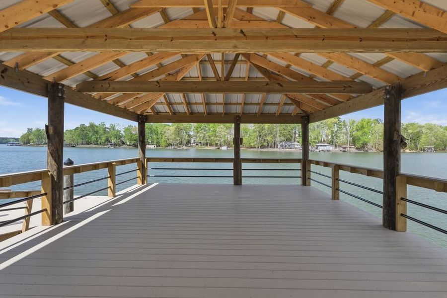 Community amenities in The Coves on Lake Wylie, Charlotte (Image 25). Community amenities in The Coves on Lake Wylie, Charlotte (Image 25).