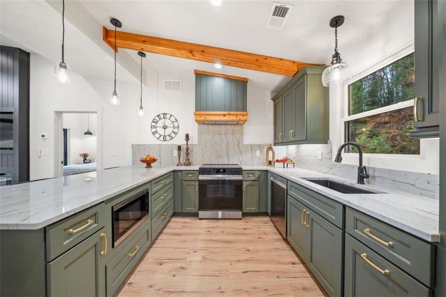 Furnished interior view inside a new home in , Ellijay (Image 13).