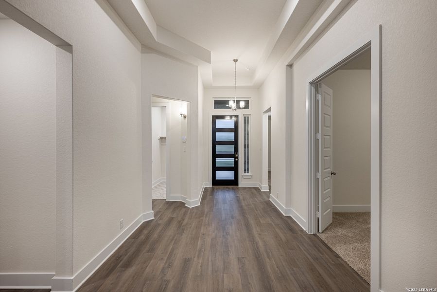 Spacious, unfurnished interior of a new home in The Reserve at Potranco Oaks, Castroville (Image 14).
