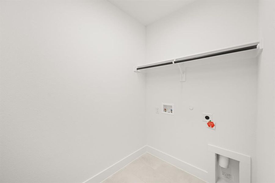 713 Bluestem- Utility-1 713 Bluestem- Utility-1