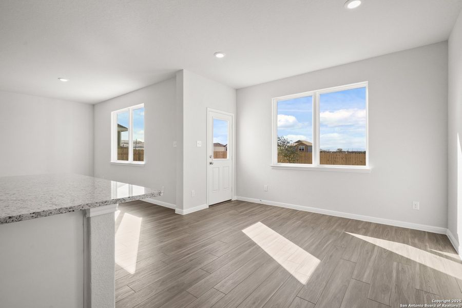 Spacious, unfurnished interior of a new home in Applewhite Meadows, San Antonio (Image 18).