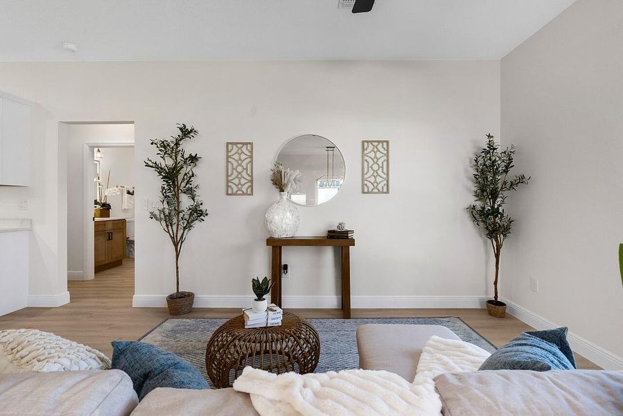 9055-103rd-Ave-HigMedia-013-1280