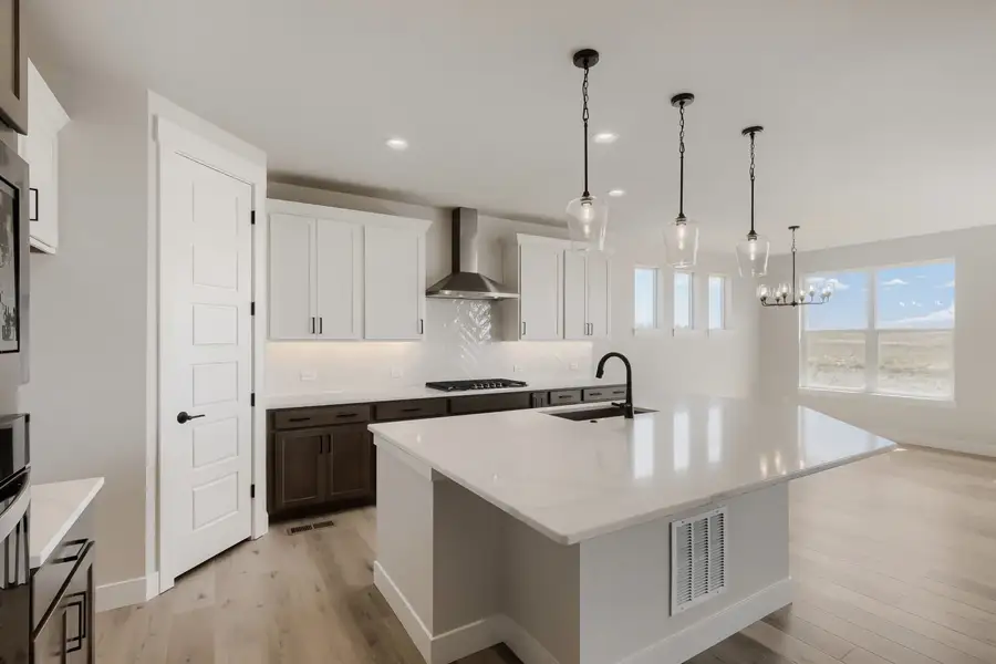 8135 Pennydale - Kitchen 8135 Pennydale - Kitchen