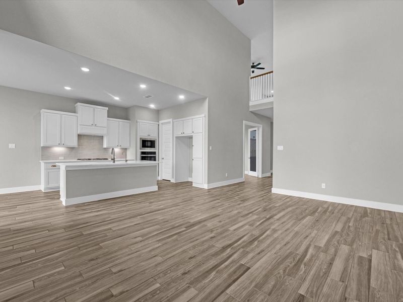 Spacious, unfurnished interior of a new home in Pecan Ridge, Fulshear (Image 21). Spacious, unfurnished interior of a new home in Pecan Ridge, Fulshear (Image 21).