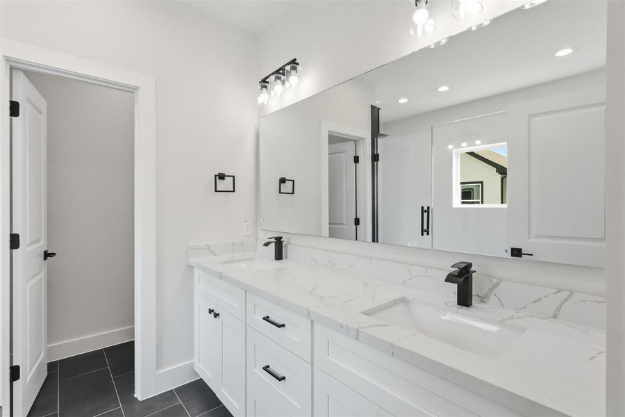 Furnished interior view inside a new home in , Houston (Image 13).