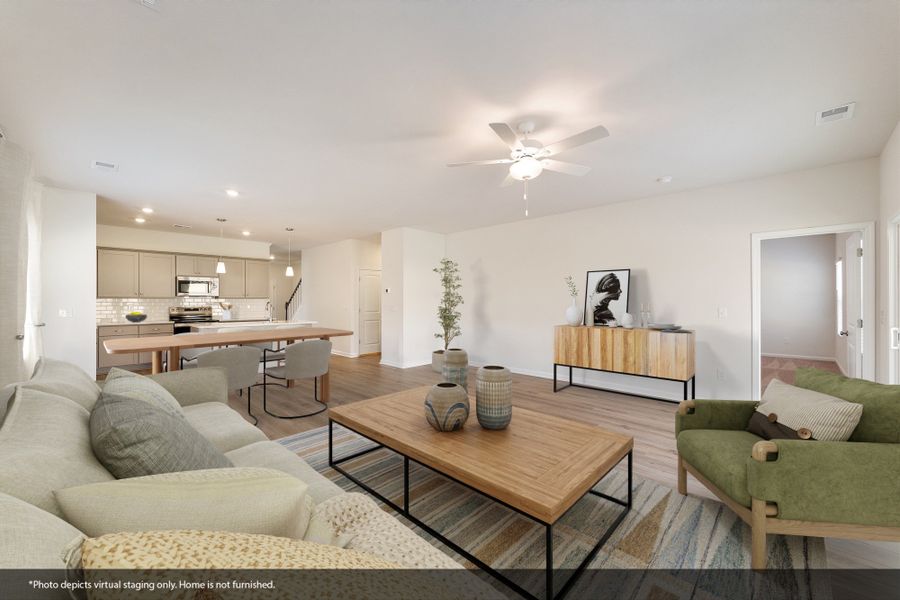 Furnished interior view inside a new home in Dove Hollow, Chesnee (Image 9).