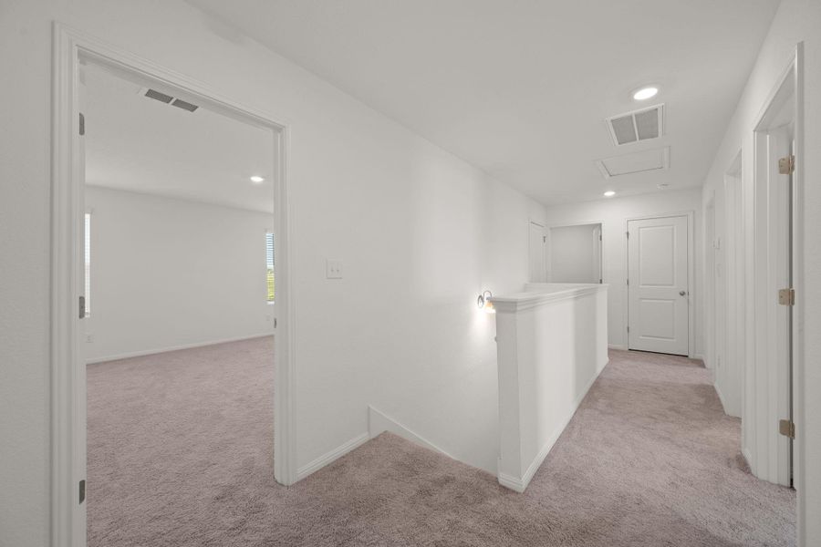 Spacious, unfurnished interior of a new home in Cottonwood Farms, Hutto (Image 14). Spacious, unfurnished interior of a new home in Cottonwood Farms, Hutto (Image 14).