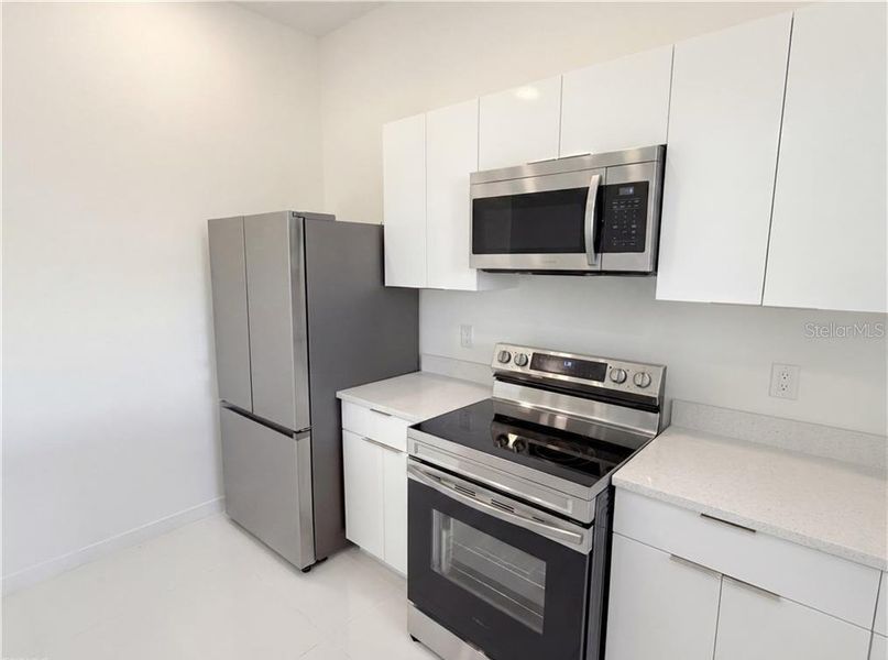 Furnished interior view inside a new home in , Cape Coral (Image 10).