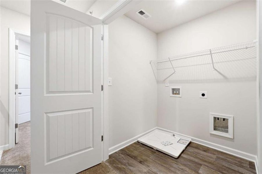 Spacious, unfurnished interior of a new home in Carolina, Palmetto (Image 31). Spacious, unfurnished interior of a new home in Carolina, Palmetto (Image 31).