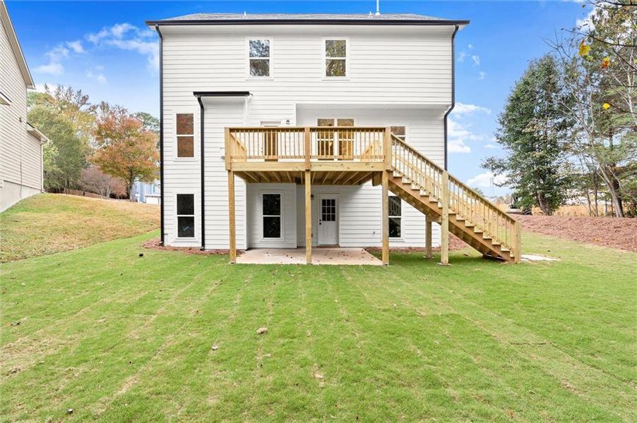 Exterior details and patio area of a home in , Austell (Image 23).