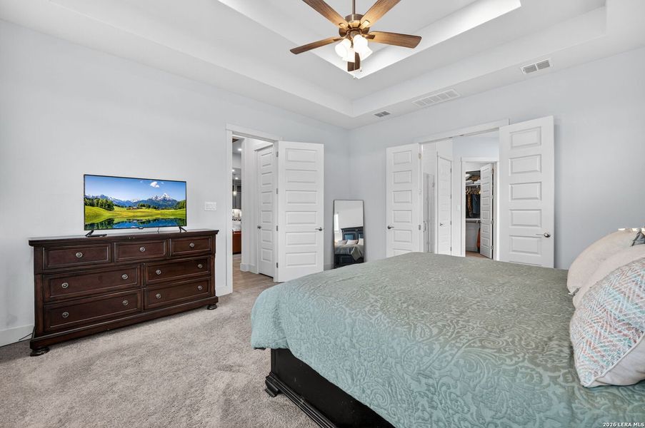 Furnished interior view inside a new home in Pradera Ridge, Floresville (Image 8).
