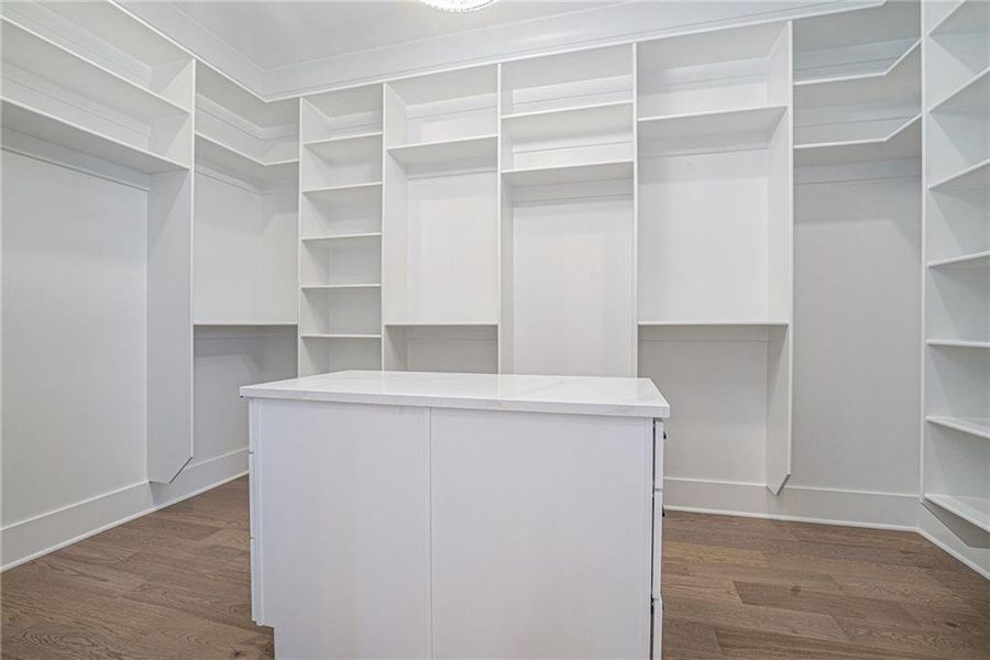 Image 22 of a home in .