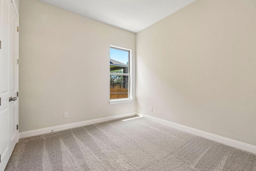 Spacious, unfurnished interior of a new home in 6 Creeks, Kyle (Image 22). Spacious, unfurnished interior of a new home in 6 Creeks, Kyle (Image 22).