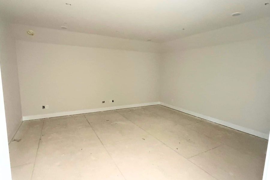 Image 13 of a home in Ridge Park Estates.