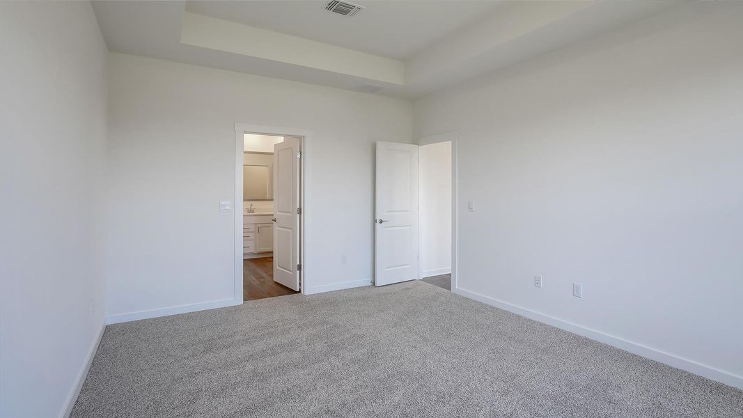 Spacious, unfurnished interior of a new home in Rosenbusch Ranch, Leander (Image 18). Spacious, unfurnished interior of a new home in Rosenbusch Ranch, Leander (Image 18).