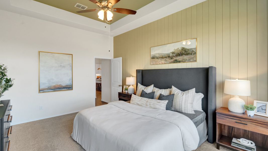 Representative furnished interior of a home built from the Concept 1991 by Risewell Homes in Silo Mills, Joshua (Image 15).