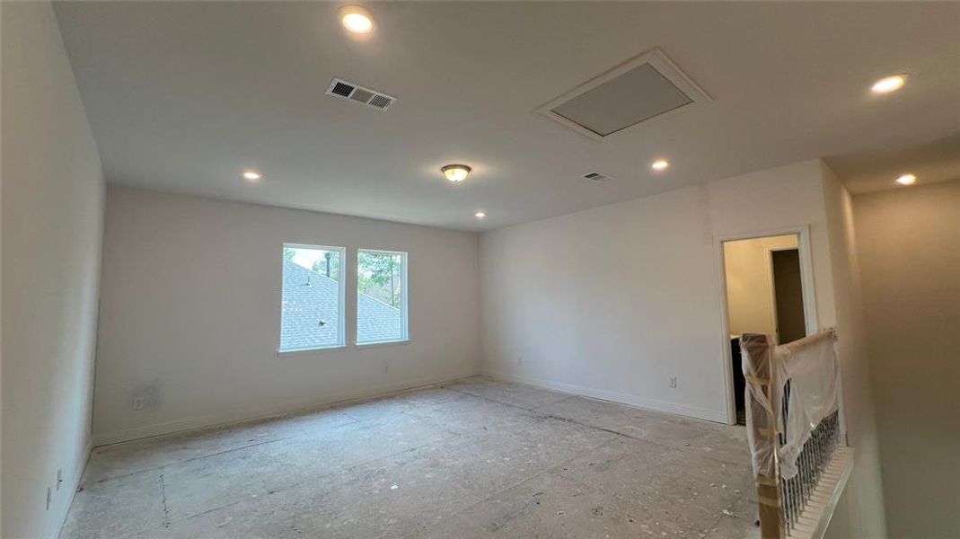 Upstairs bonus room