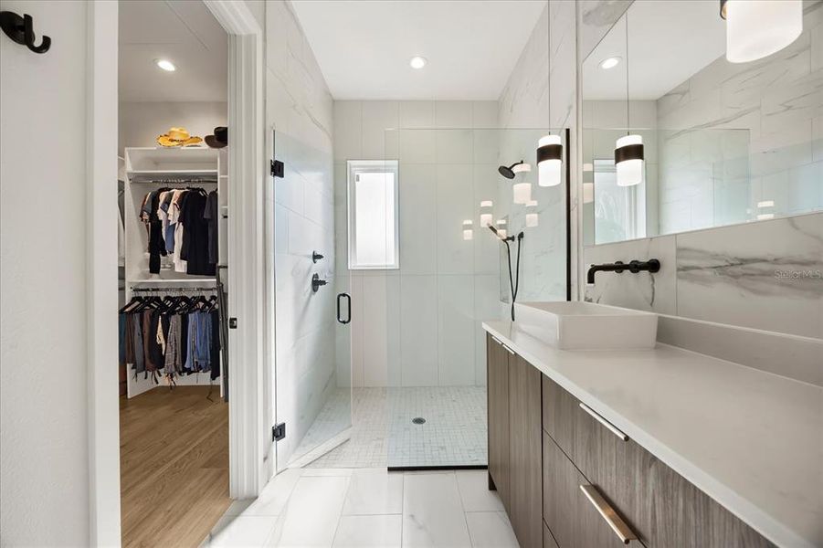 Furnished interior view inside a new home in , Winter Park (Image 11).