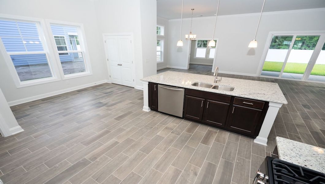 Representative furnished interior of a home built from the CUMBERLAND by D.R. Horton in Waterbridge, Myrtle Beach (Image 7).