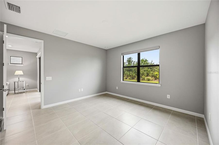 Spacious, unfurnished interior of a new home in , Nokomis (Image 19).