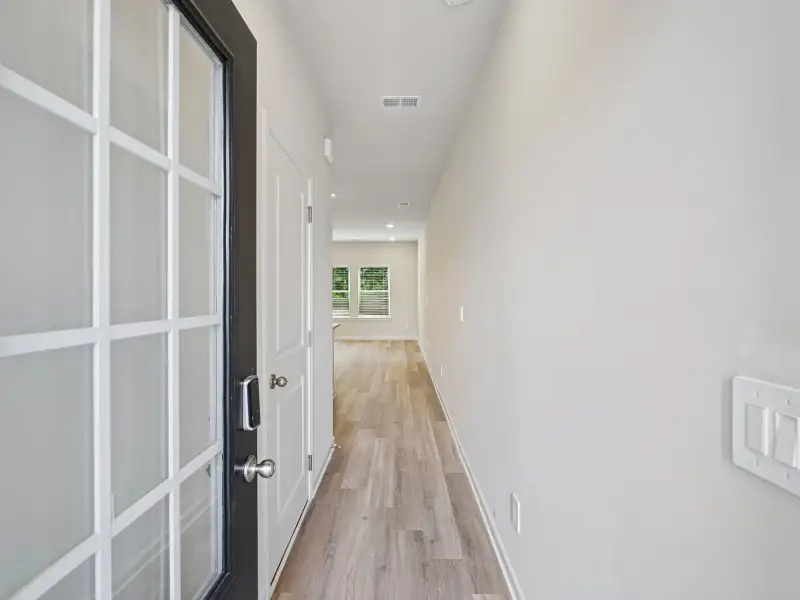 Spacious, unfurnished interior of a new home in Artisan Walk, Fairburn (Image 16).