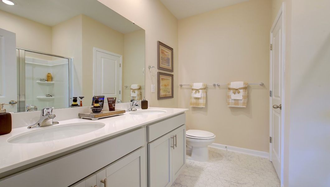 Furnished interior view inside a new home in Valleywood Farms, Waynesville (Image 34).
